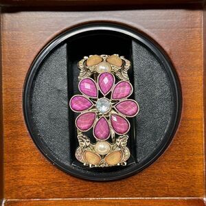 Gorgeous Crystal bangle with gemstones